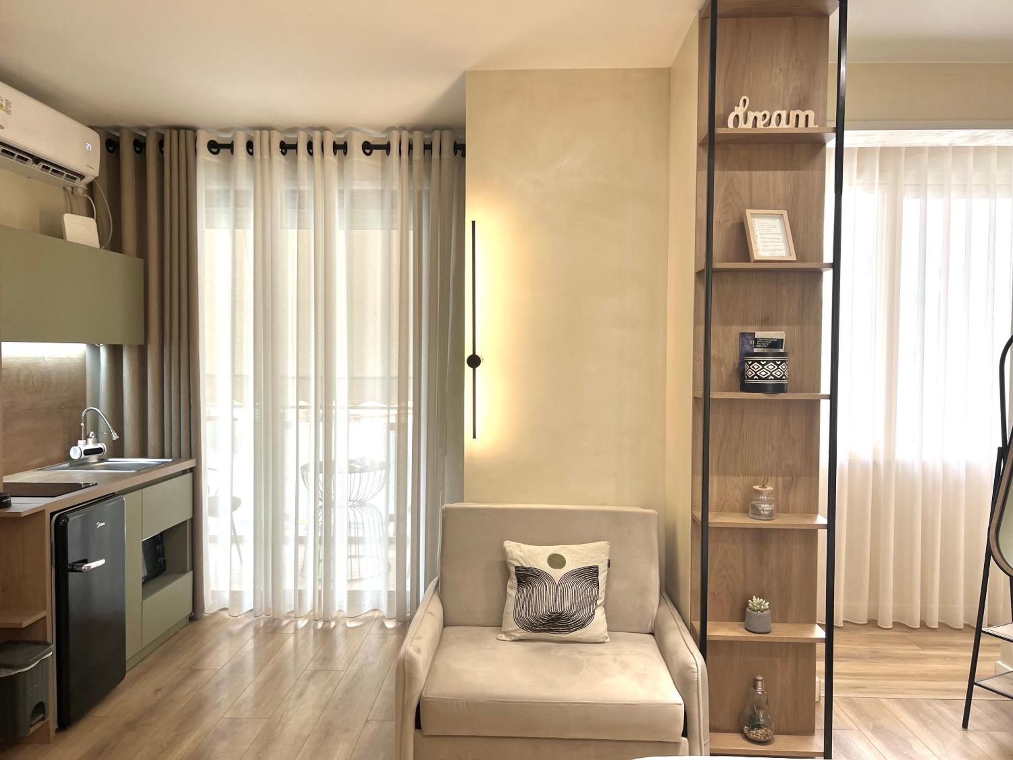 Syncron Apartments In The Center Of Tirana Rum bild